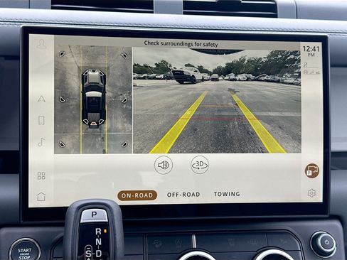 New 2026 Land Rover Defender 110 X-Dynamic SE AWD/4WD image 34