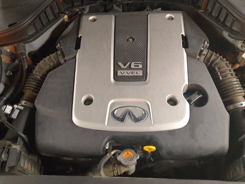 Used 2018 INFINITI Q70 L 3.7 w/ Sensory Package image 30