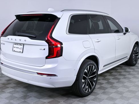 New 2026 Volvo XC90 B5 Plus w/ Protection Package image 29