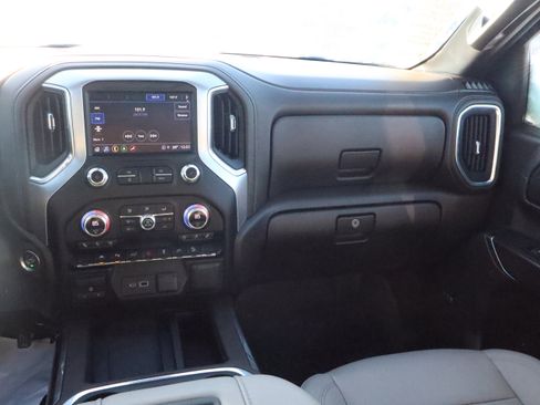 Used 2022 GMC Sierra 1500 SLT w/ SLT Premium Plus Package image 11