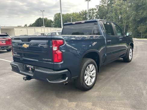 Used 2022 Chevrolet Silverado 1500 Custom w/ Safety Confidence Package RWD image 8