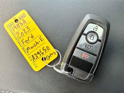 Used 2023 Ford Mustang Mach-E Premium image 42