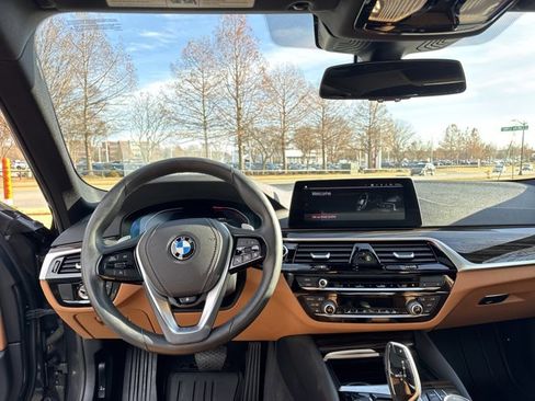 Used 2020 BMW 540i xDrive w/ Convenience Package image 12