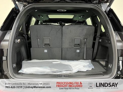 New 2025 Jeep Grand Cherokee L Limited w/ Luxury Tech Group II AWD/4WD image 6