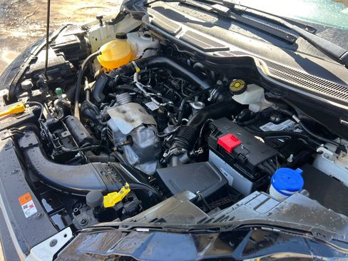 Used 2020 Ford EcoSport SE image 34