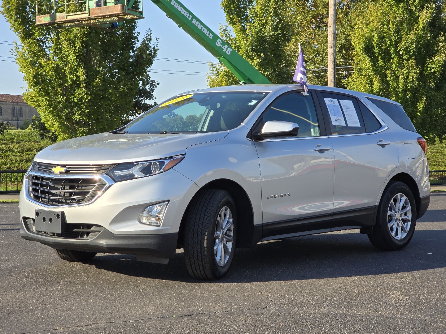 Used 2021 Chevrolet Equinox LT FWD image 18