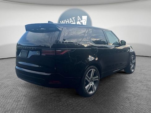 Used 2023 Land Rover Discovery S R-Dynamic AWD/4WD image 3