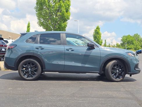 Used 2025 Honda HR-V Sport image 28