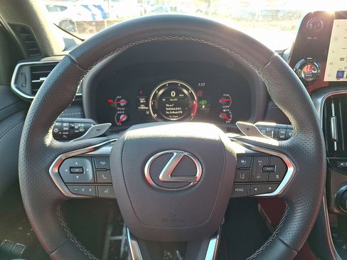 Used 2024 Lexus LX 600 F Sport image 20