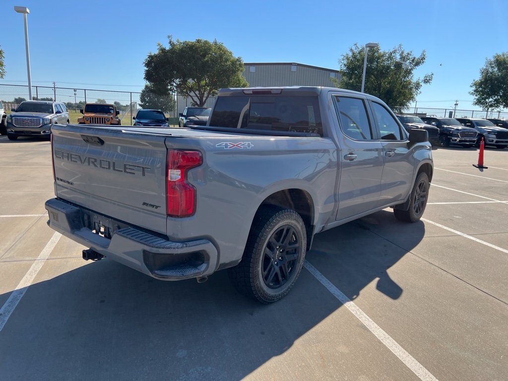 Used 2024 Chevrolet Silverado 1500 RST w/ Convenience Package II AWD/4WD image 3