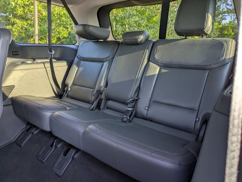 Certified 2025 Ford Expedition Active AWD/4WD image 27