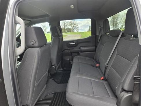 New 2025 Chevrolet Silverado 1500 Custom image 18