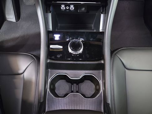 New 2026 Jeep Grand Cherokee L Limited image 17