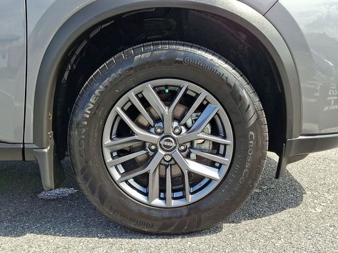 Certified 2025 Nissan Rogue S AWD/4WD image 9