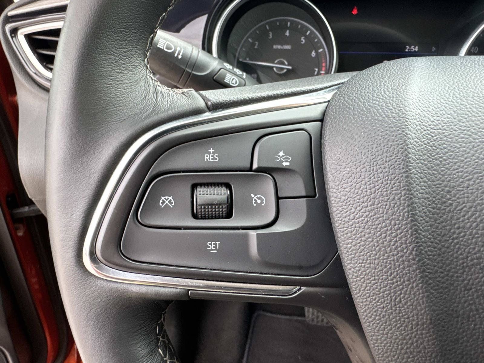 Used 2023 Buick Encore GX Preferred w/ Cold Weather Comfort Package FWD image 34