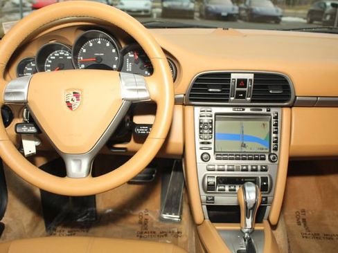 Used 2008 Porsche 911 Carrera image 6