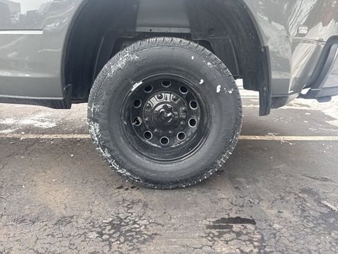 New 2026 RAM 3500 Laramie AWD/4WD image 57
