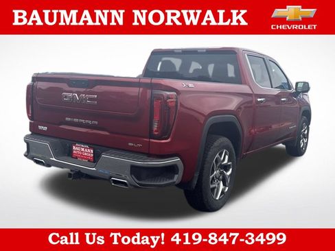 Used 2023 GMC Sierra 1500 SLT w/ SLT Premium Package AWD/4WD image 6