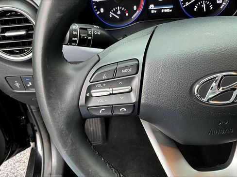Used 2020 Hyundai Kona SEL Plus image 22
