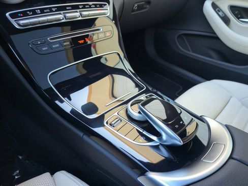Used 2017 Mercedes-Benz C 300 Coupe image 18