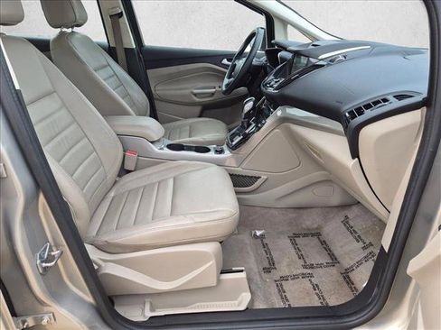 Used 2016 Ford C-MAX SEL w/ Equipment Group 302A FWD image 18