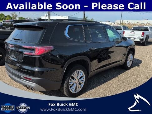 Used 2024 GMC Acadia Elevation w/ LPO, Floor Liner Package FWD image 4