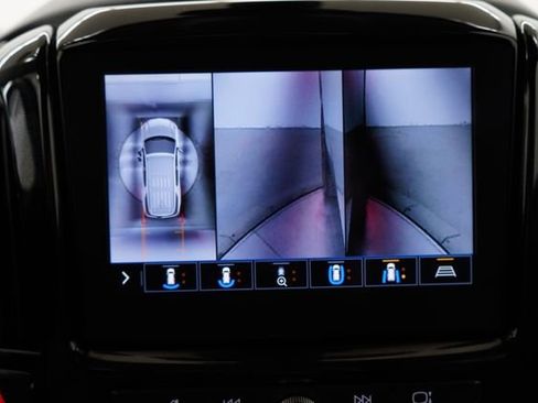 Used 2020 Chevrolet Traverse RS image 32