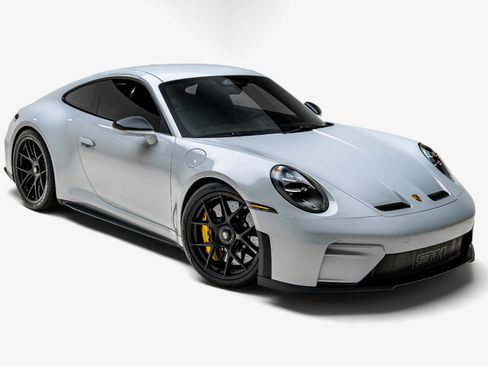Used 2026 Porsche 911 GT3 RWD image 15