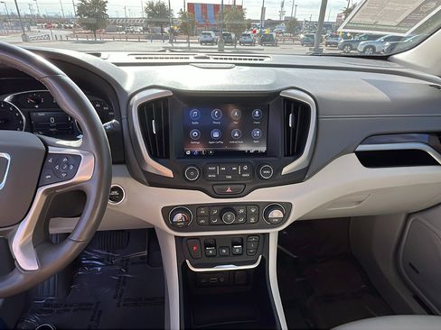 Used 2018 GMC Terrain Denali w/ Advanced Safety Package image 19
