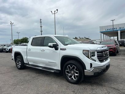 Used 2023 GMC Sierra 1500 SLT w/ SLT Premium Plus Package