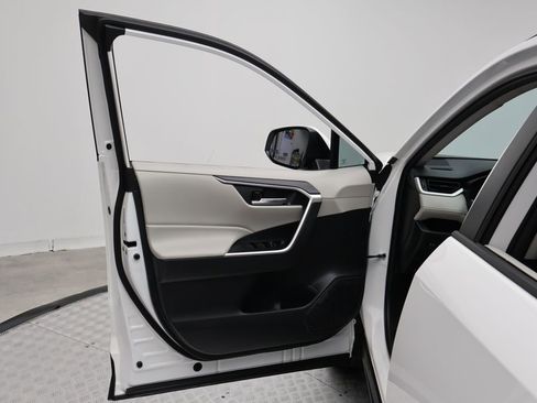 Certified 2023 Toyota RAV4 XLE image 16