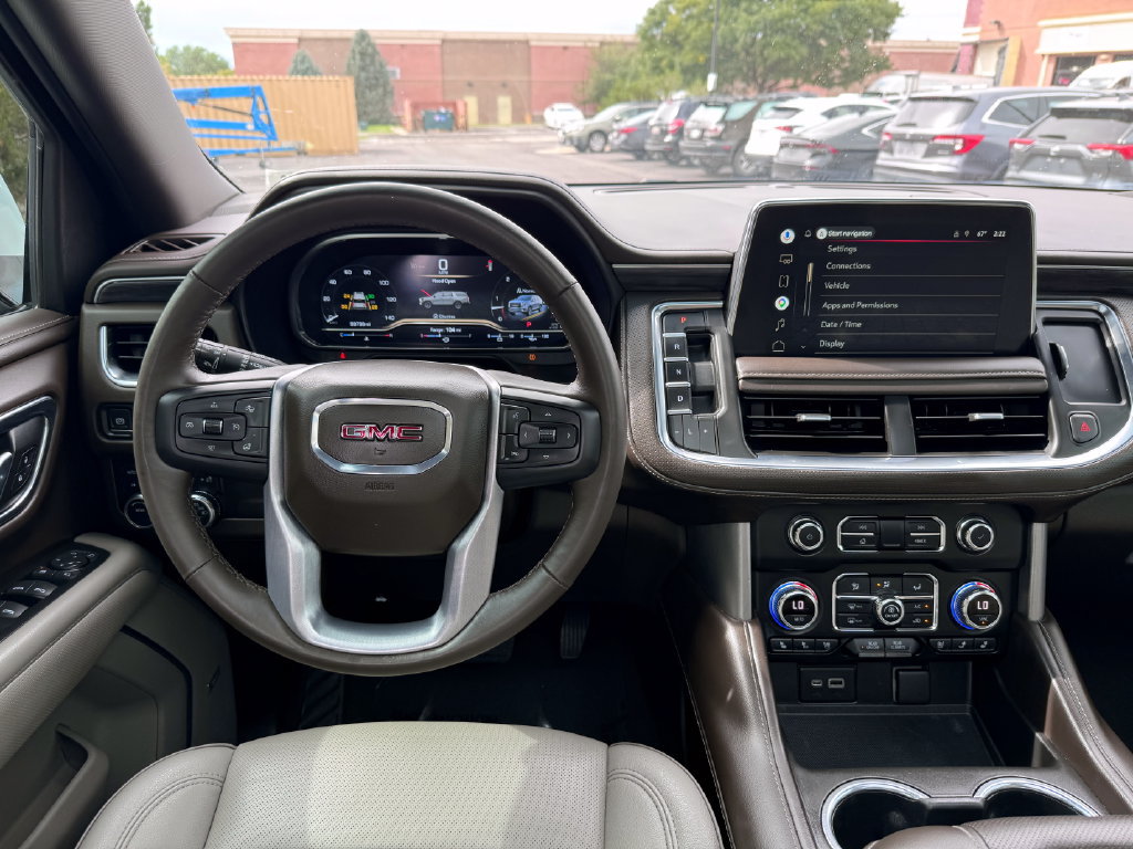 Used 2022 GMC Yukon SLT w/ SLT Premium Package AWD/4WD image 27