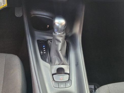 Used 2021 Toyota C-HR LE FWD image 18