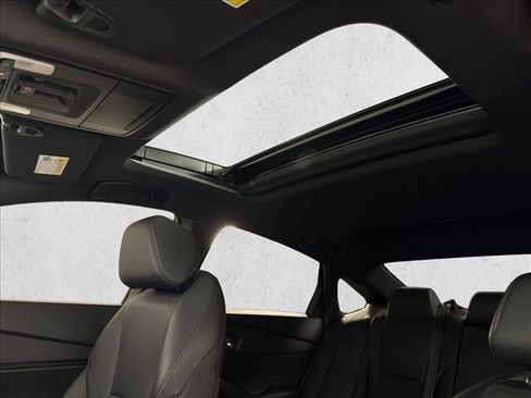 Used 2023 Honda Accord Sport image 2