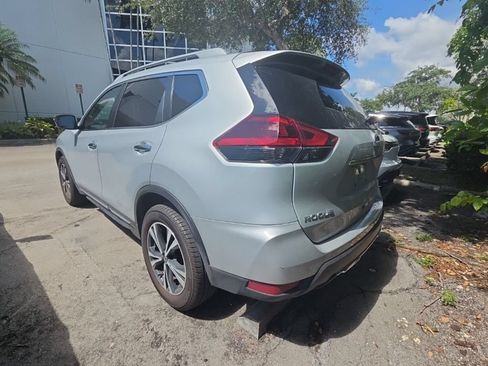 Used 2018 Nissan Rogue SL AWD/4WD image 7