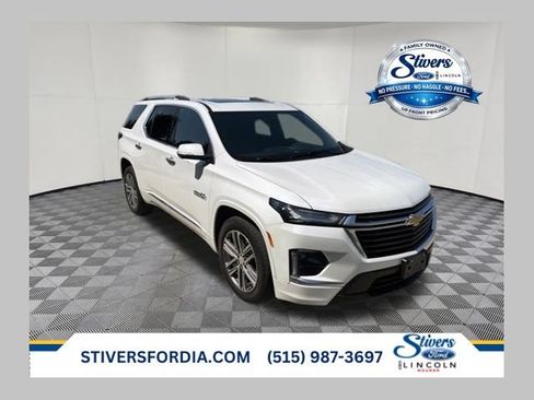 Used 2024 Chevrolet Traverse High Country AWD/4WD image 1