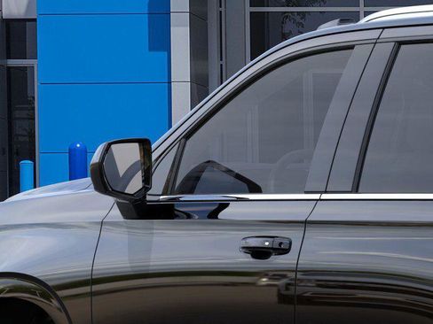 New 2026 Chevrolet Tahoe LS image 12