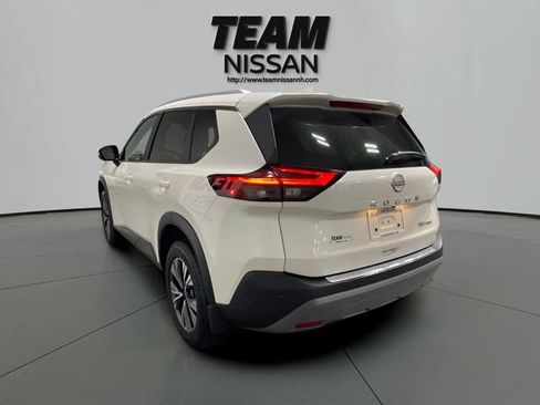 Certified 2023 Nissan Rogue SV w/ SV Premium B Package AWD/4WD image 4