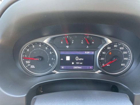Certified 2022 GMC Terrain AT4 w/ Infotainment Package II AWD/4WD image 31