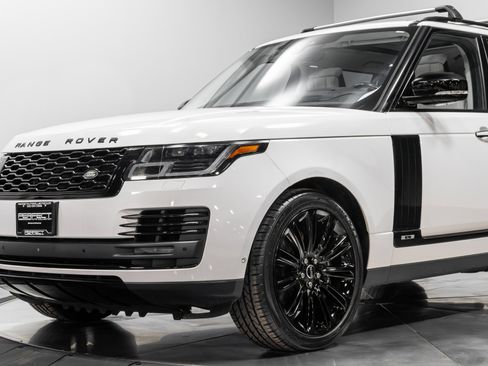 Used 2019 Land Rover Range Rover Long Wheelbase Autobiography image 4
