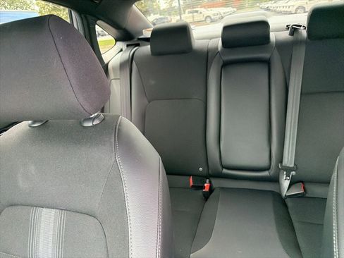 Used 2025 Honda Civic Sport image 13