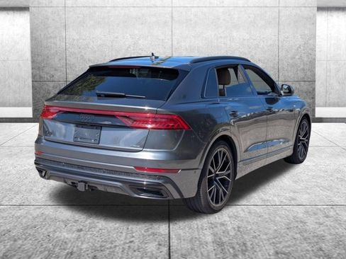 Used 2022 Audi Q8 Prestige w/ Prestige Package AWD/4WD image 5
