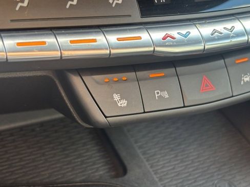 Used 2022 Cadillac CT5 Luxury w/ Sun And Sound Package image 29