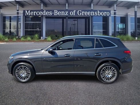 Used 2024 Mercedes-Benz GLC 300 4MATIC image 7