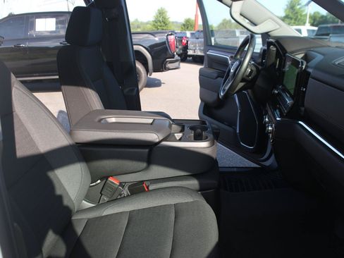 Used 2024 GMC Sierra 1500 Elevation AWD/4WD image 34