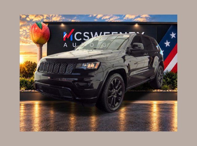 Used 2021 Jeep Grand Cherokee Laredo X RWD image 1