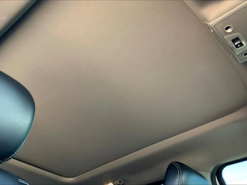 Used 2019 Ford F250 Lariat w/ Lariat Value Package image 13