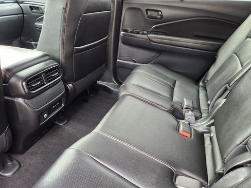 Used 2024 Honda Passport TrailSport image 27