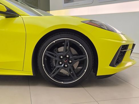 Used 2020 Chevrolet Corvette Stingray Premium Conv w/ 3LT Preferred Equipment Group RWD image 8