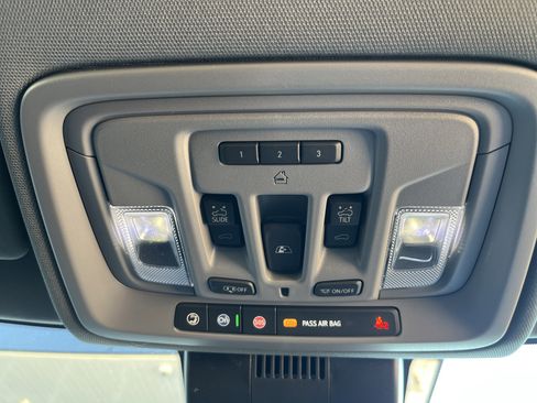 New 2026 GMC Sierra 1500 SLT w/ SLT Premium Package image 20